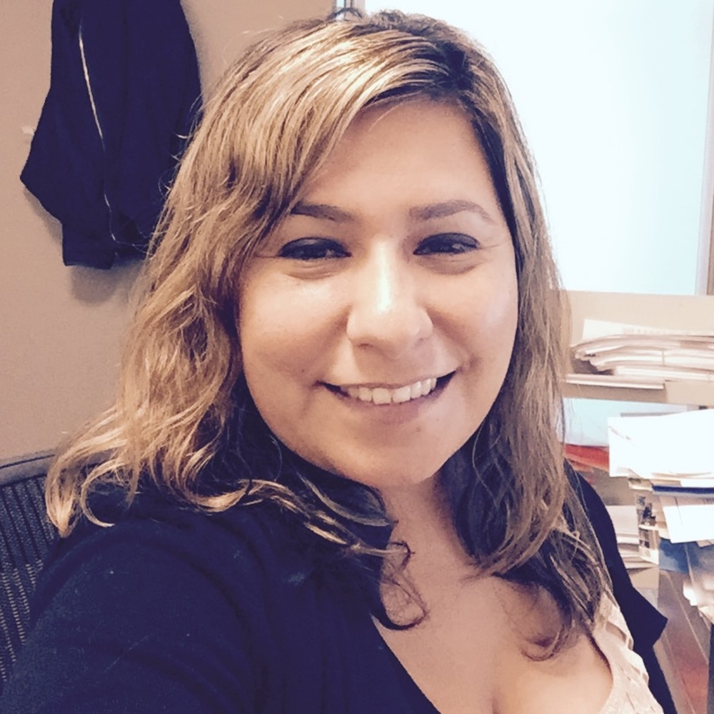 Meet your Posher, Elena